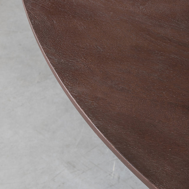 LABEL51 Eetkamertafel Olly - Espresso - Mangohout - 150x150 cm van LABEL51 – Luxe comfort op maat van PureWonen. Vraag naar de beste prijs.