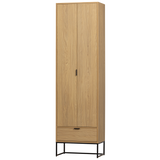 Silas Hoge Kast Eiken Decor [Fsc] van WOOOD – Luxe comfort op maat van PureWonen. Vraag naar de beste prijs.