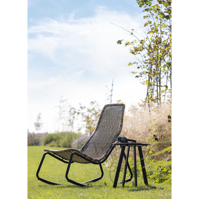 Tom Tuin Schommelstoel Naturel van WOOOD – Luxe comfort op maat van PureWonen. Vraag naar de beste prijs.