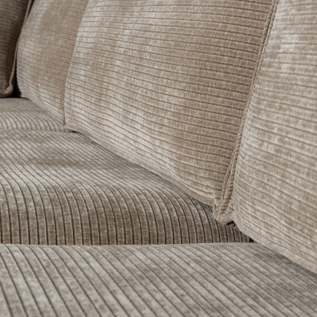 Hajo Hoekbank Links Ribstof Clay van WOOOD – Luxe comfort op maat van PureWonen. Vraag naar de beste prijs.
