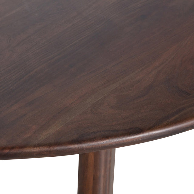 Roundly Eettafel/Bureau Mango Hout Walnoot 160 X110 van BePureHome – Luxe comfort op maat van PureWonen. Vraag naar de beste prijs.