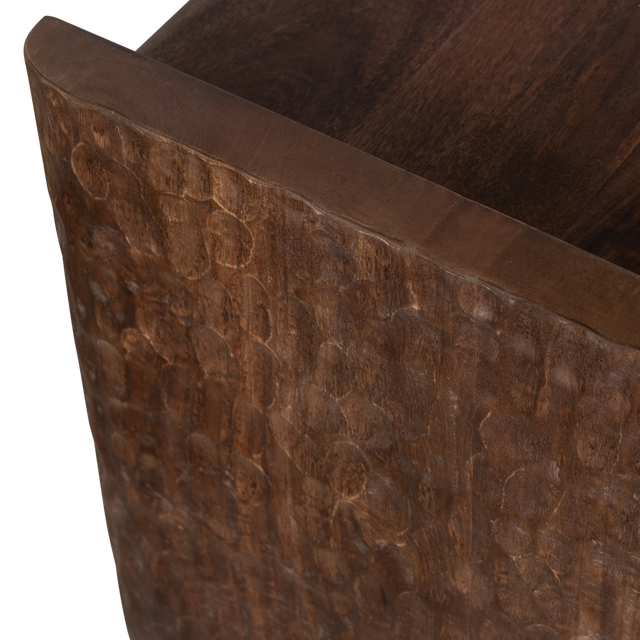 Prop Bankje Met Bewerkte Poot Hout Warm Bruin van BePureHome – Luxe comfort op maat van PureWonen. Vraag naar de beste prijs.