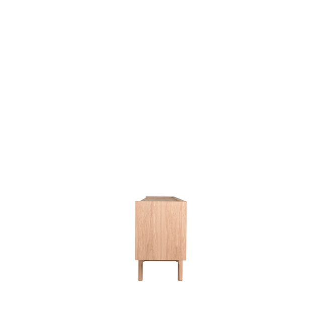LABEL51 Dressoir Cali - Naturel - Eiken - Dressoir van LABEL51 – Luxe comfort op maat van PureWonen. Vraag naar de beste prijs.