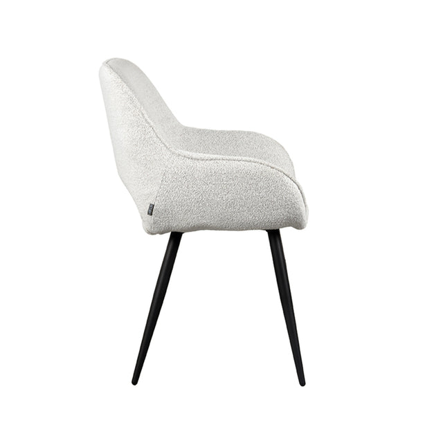 LABEL51 Eetkamerstoel Fer - Wit - Boucle van LABEL51 – Luxe comfort op maat van PureWonen. Vraag naar de beste prijs.