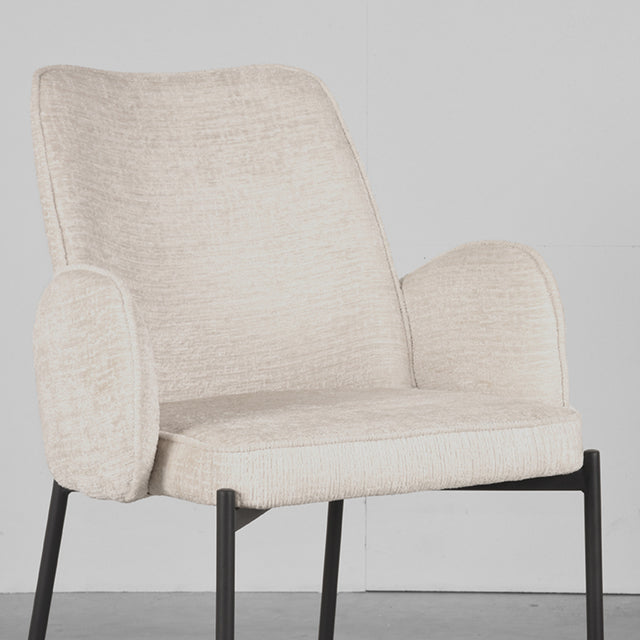 LABEL51 Eetkamerstoel Joni - Crème - Elegance van LABEL51 – Luxe comfort op maat van PureWonen. Vraag naar de beste prijs.