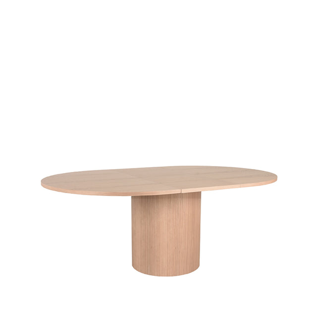 LABEL51 Eetkamertafel Oliva - Naturel - Eiken - 150-200 cm - Uitschuifbaar van LABEL51 – Luxe comfort op maat van PureWonen. Vraag naar de beste prijs.