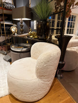 Fauteuil Faux Fur beige. van PureWonen – Luxe comfort op maat van PureWonen. Vraag naar de beste prijs.