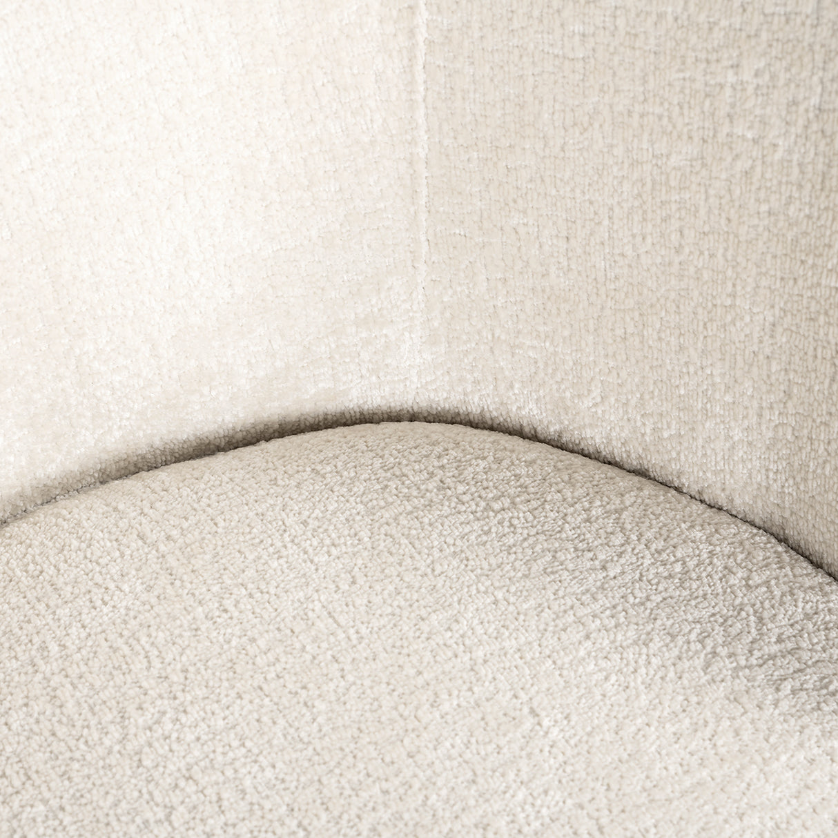 Stoel Amphara white chenille fire retardant (FR-Bergen 900 white chenille)