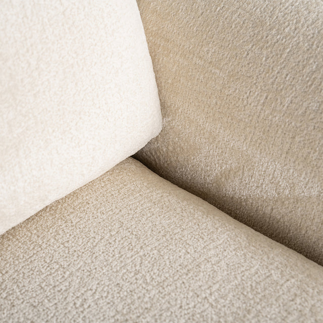 Fauteuil Sandro white chenille (Bergen 900 white chenille) van Richmond Interiors – Luxe comfort op maat van PureWonen. Vraag naar de beste prijs.